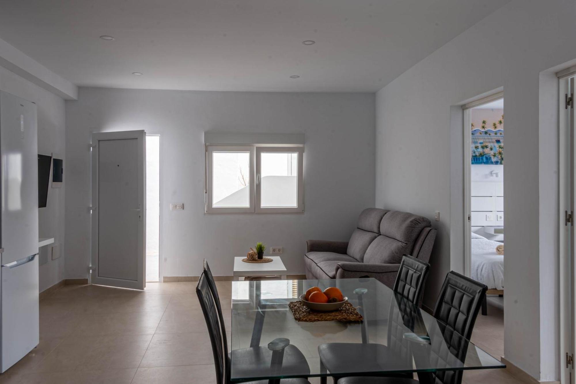 Kiposhi Beach Apartments Punta Mujeres Арія Екстер'єр фото