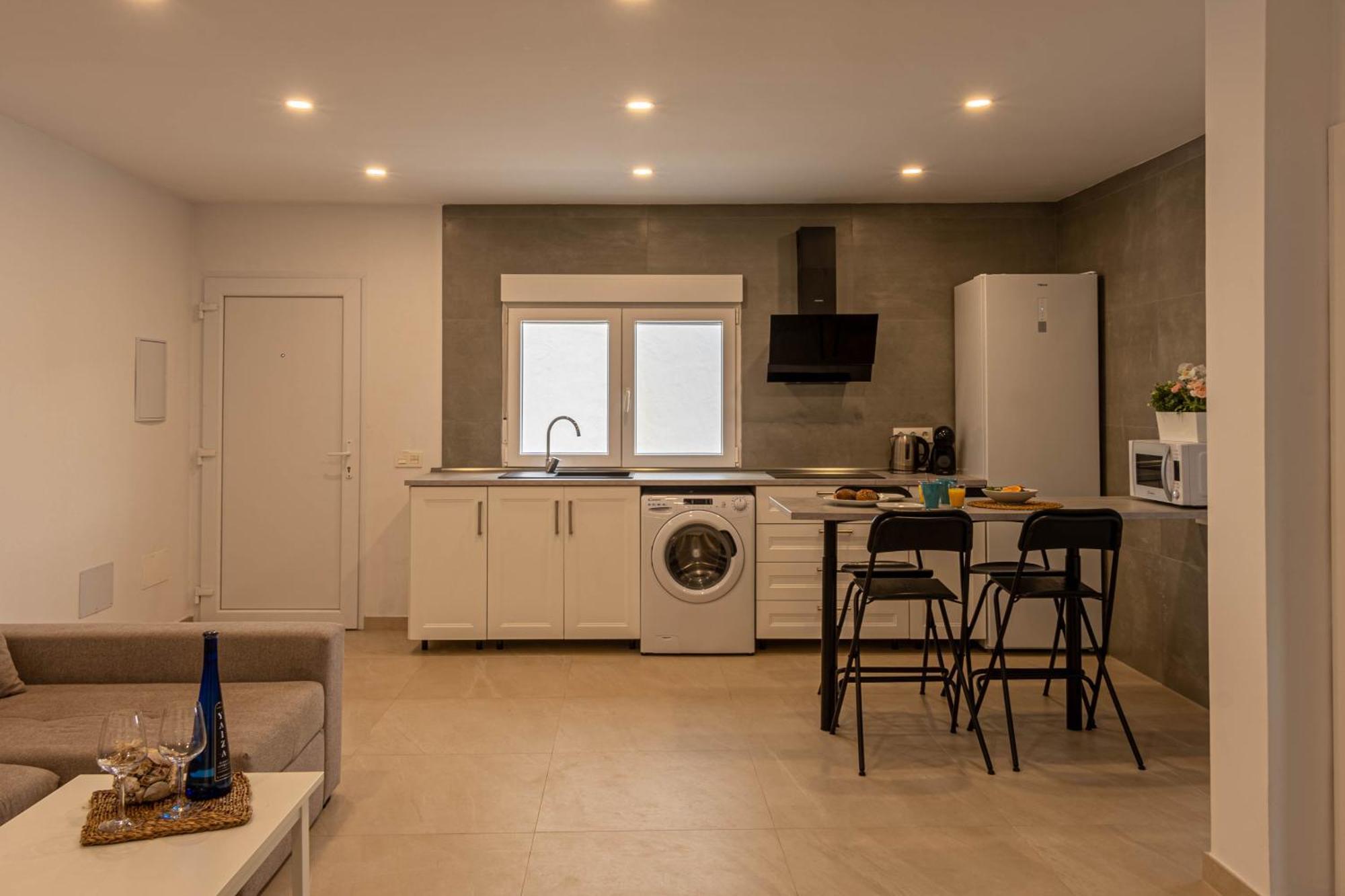 Kiposhi Beach Apartments Punta Mujeres Арія Екстер'єр фото